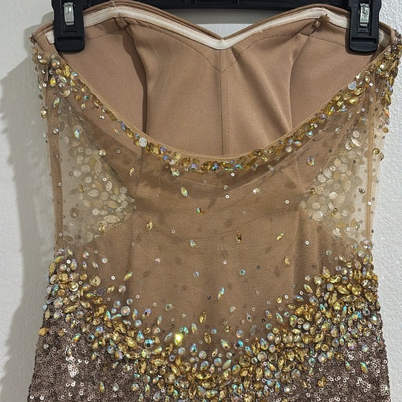 Bronze gold sparkly gown - Picture 8 of 11